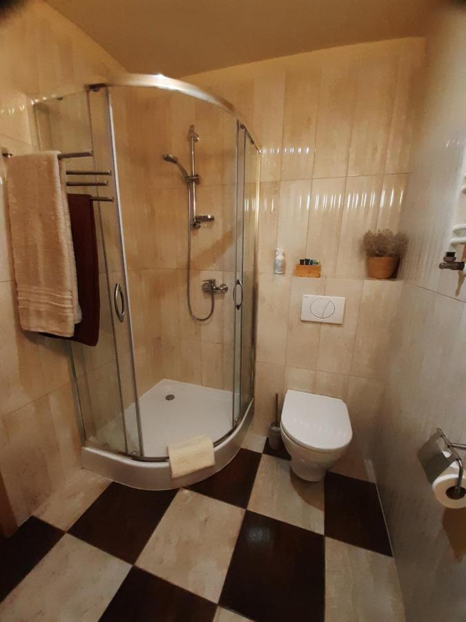 Pokoje Za Kinem Duszniki Zdroj Bagian luar foto